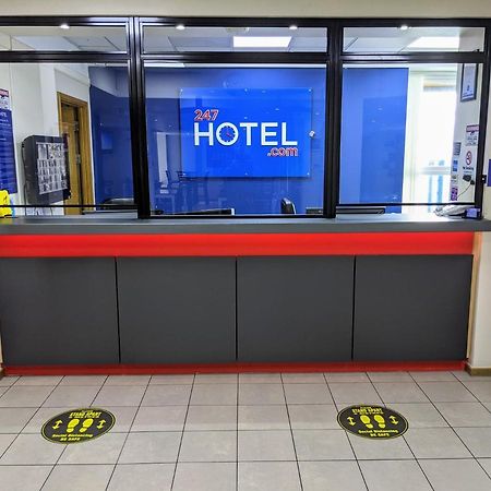 247Hotel.Com Oldham Kültér fotó