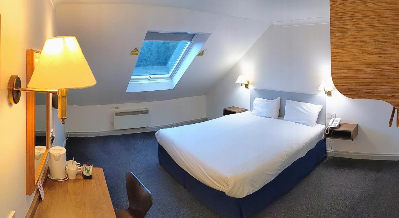 247Hotel.Com Oldham Kültér fotó