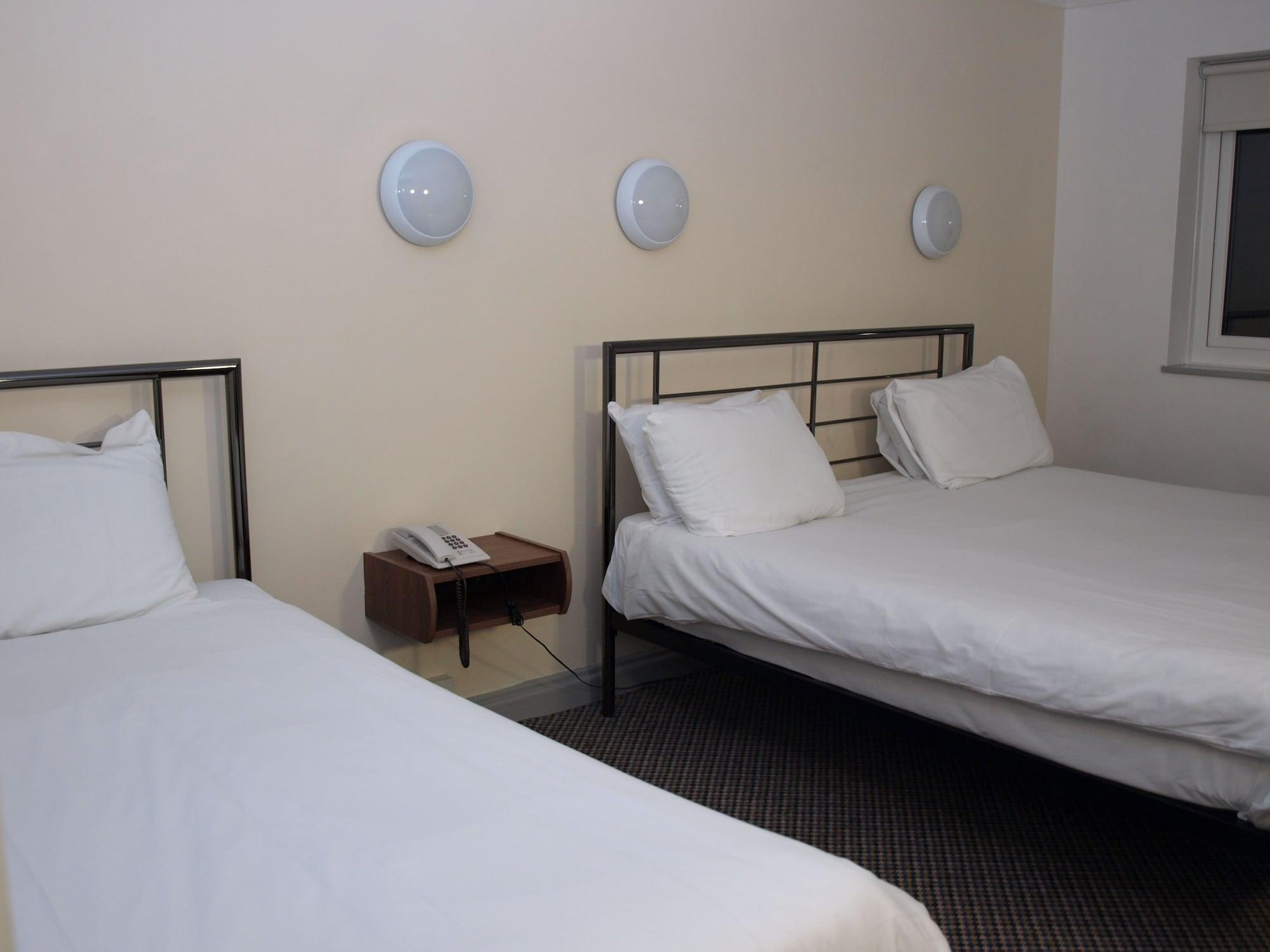 247Hotel.Com Oldham Kültér fotó