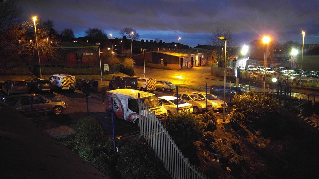 247Hotel.Com Oldham Kültér fotó
