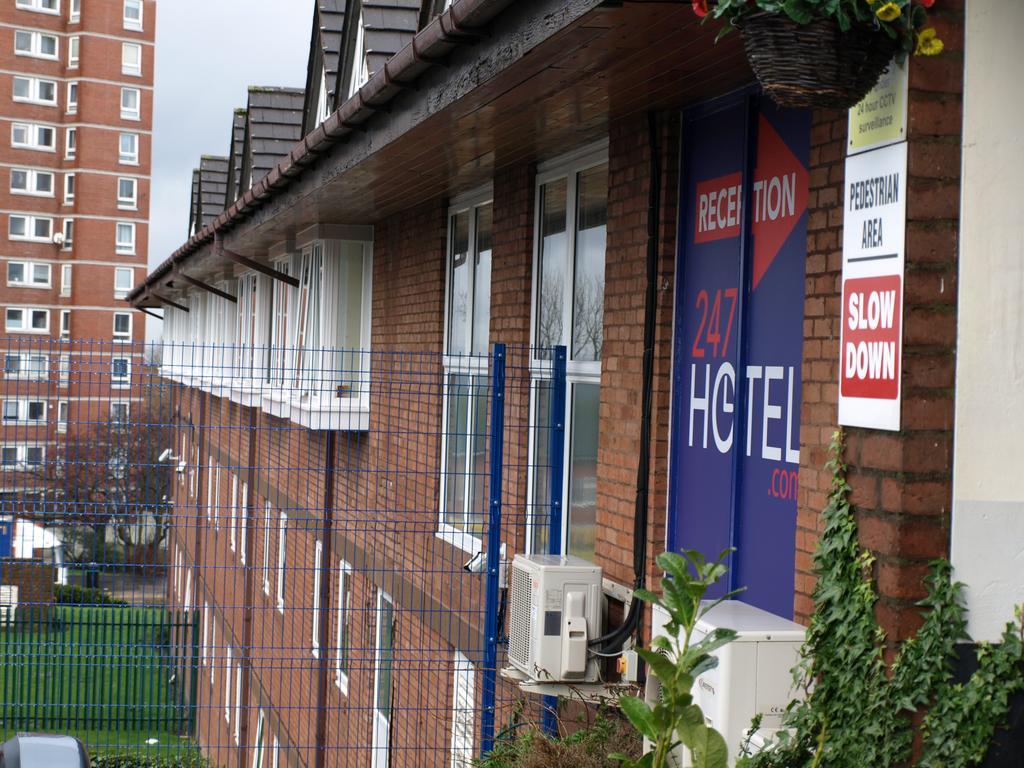 247Hotel.Com Oldham Kültér fotó