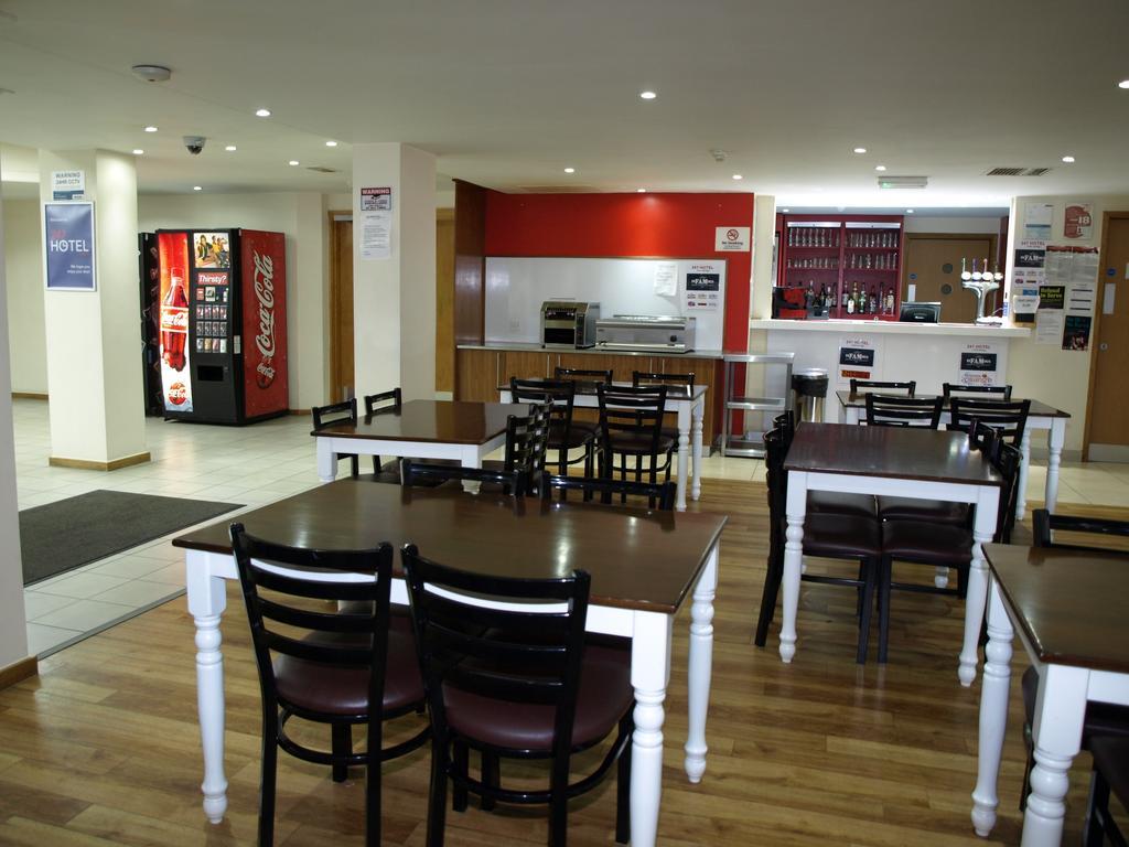 247Hotel.Com Oldham Kültér fotó